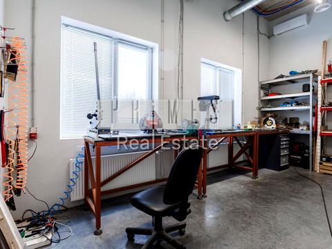 комерційна за адресою паарковий провулок, 9