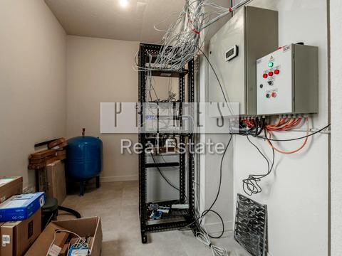 комерційна за адресою паарковий провулок, 9