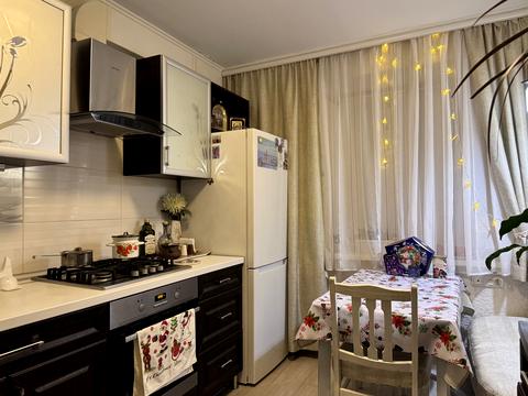 квартира за адресою Семафорна вул., 36