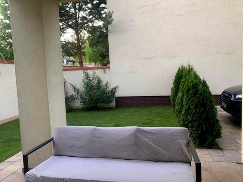 дом по адресу Товарна, 24