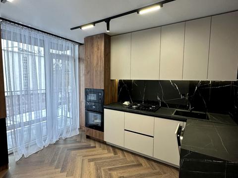 квартира по адресу Карпатська ул., (Будинок)