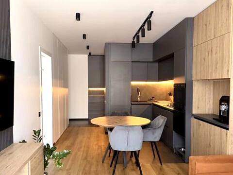 квартира по адресу Зеленая ул., (Будинок 4)