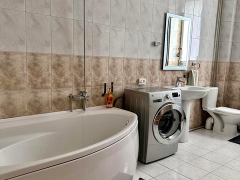 будинок за адресою Підгородне, Ермолаевка