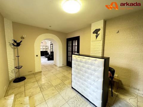 комерційна за адресою Михайла Грушевського вул., 37