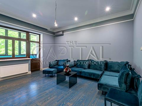 квартира за адресою Воздвиженська вул., 28/30