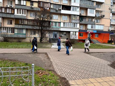 комерційна за адресою Павла Тичини просп., 9