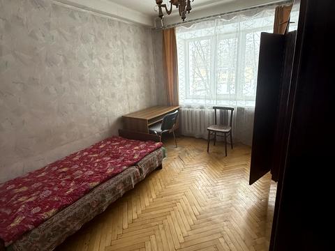 квартира за адресою Мілютенка вул., 28-А