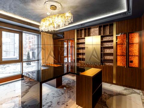 комерційна за адресою Лютеранська вул., 14в