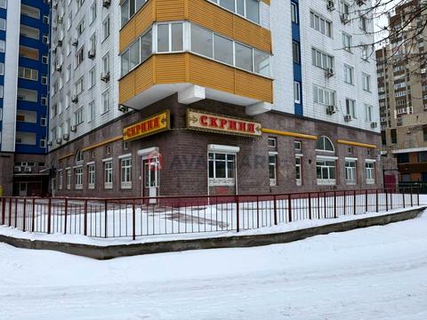 комерційна за адресою Павла Тичини просп., 16/2