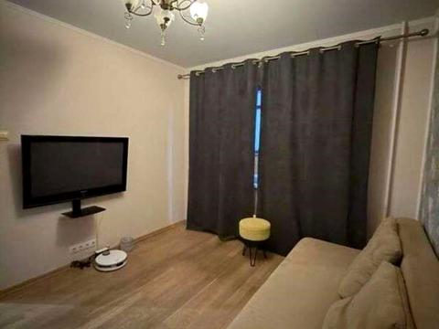 квартира за адресою Київ, Академіка Заболотного вул., 40