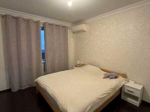 квартира за адресою Київ, Академіка Заболотного вул., 40