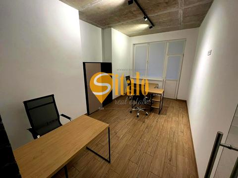 комерційна за адресою Василя Тютюнника вул. (Анрі Барбюса), 37/1