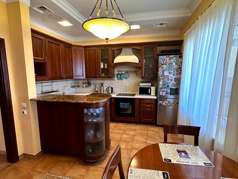 квартира за адресою Зої Бутенко вул. (Сєченова), 7-А