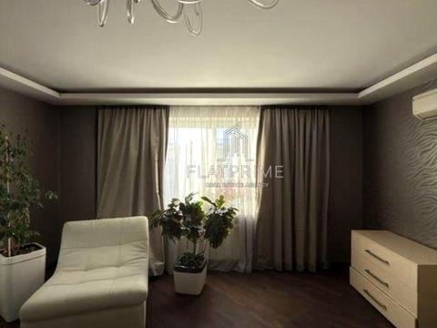 квартира за адресою Дарницький бульв., 8