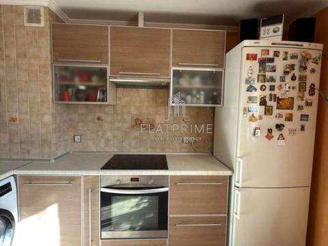 квартира за адресою Дарницький бульв., 8