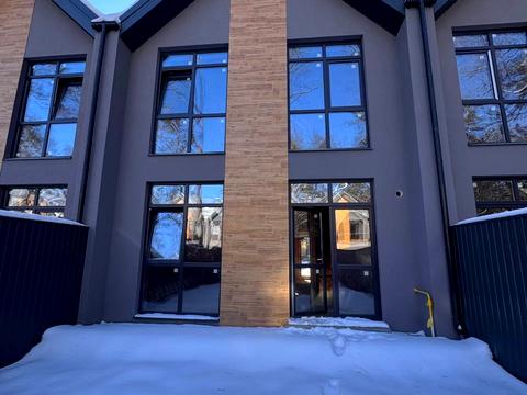 будинок за адресою Сілезька вул. (Рози Люксембург)