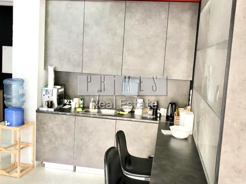 комерційна за адресою Воздвиженська вул., 51-а