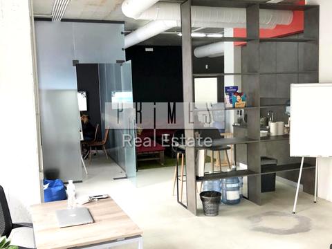 комерційна за адресою Воздвиженська вул., 51-а