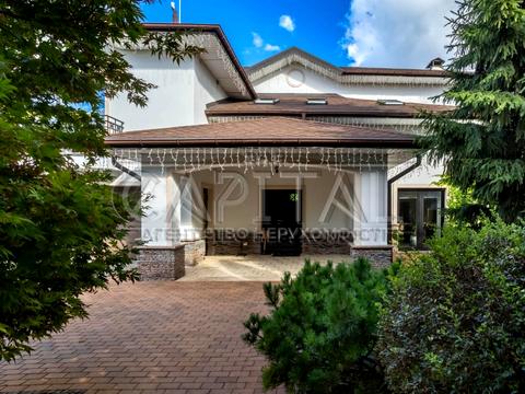 дом по адресу вул. Авіаторів, 48