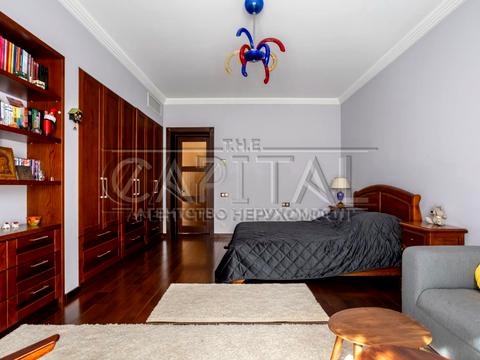 дом по адресу вул. Авіаторів, 48