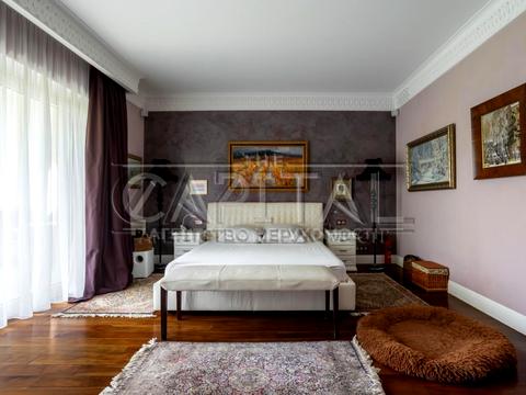 дом по адресу вул. Авіаторів, 48