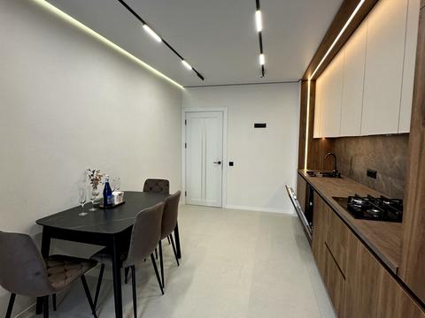 квартира за адресою Княгинин вул., (Будинок 37)