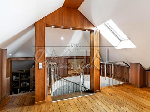 дом по адресу вул. Авіаторів