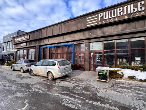 комерційна за адресою Романа Шухевича вул. (Курчатова), 6