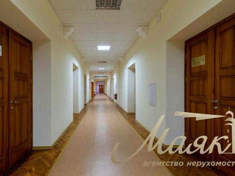 комерційна за адресою Хрещатик вул. (Kreschatic), 7/11