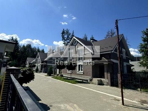 будинок за адресою Михайла Чалого вул.