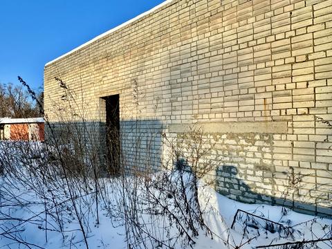 комерційна за адресою Миру просп., 241-А