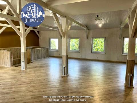 комерційна за адресою Героїв Майдану вул. (Червоноармійська), 66