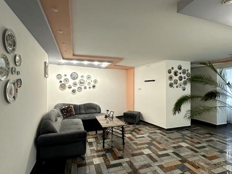 квартира по адресу Коллонтая ул., 2