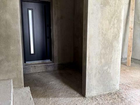 дом по адресу Гранітна