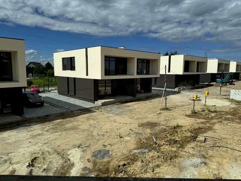 дом по адресу Гранітна