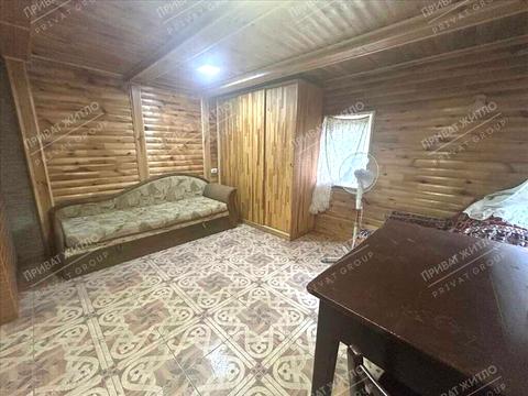 будинок за адресою Жовтнева