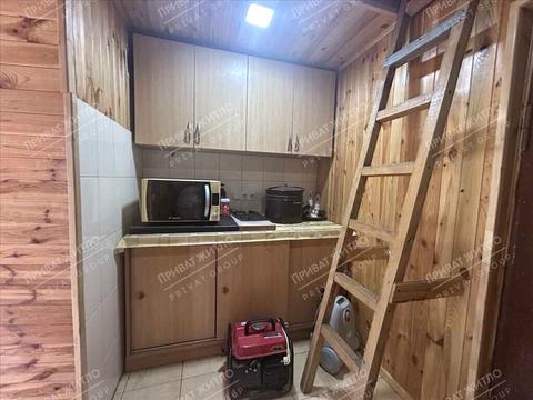 будинок за адресою Жовтнева