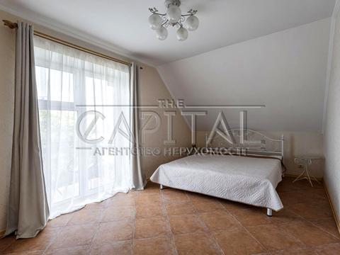 будинок за адресою Юності вул., 10