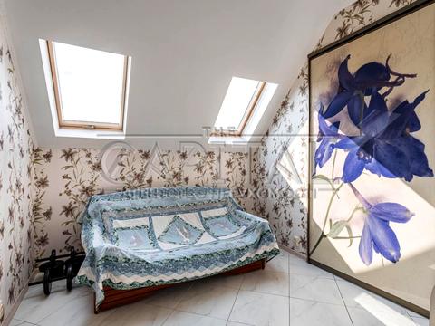 будинок за адресою Юності вул., 10