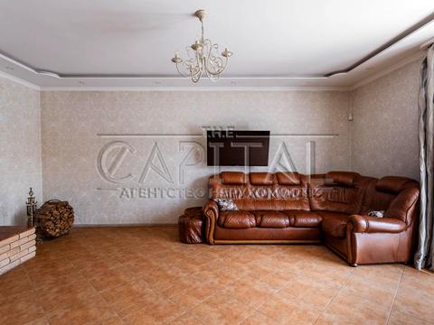 будинок за адресою Юності вул., 10