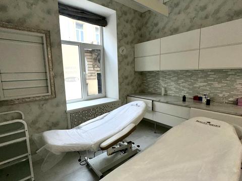 коммерческая по адресу Поповича ул., 2