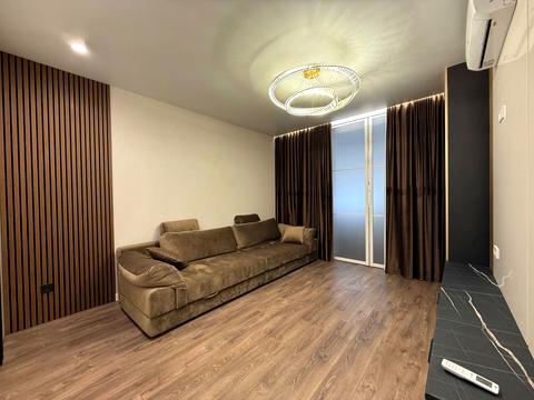 квартира за адресою Свободи вул., 12а