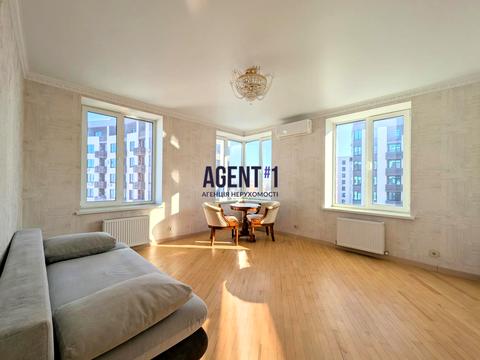 квартира за адресою Героїв Небесної Сотні просп., 16/3