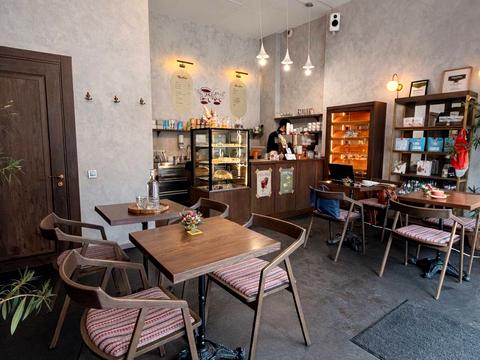 комерційна за адресою Дніпро, 93-ї Холодноярської Бригади вул., 10