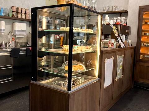 комерційна за адресою Дніпро, 93-ї Холодноярської Бригади вул., 10