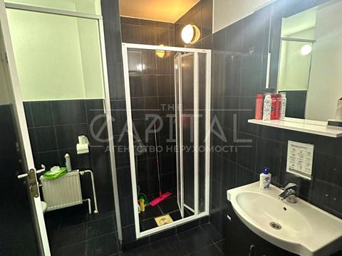 комерційна за адресою Київ, Софіївська вул., 1/2