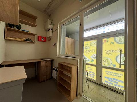 комерційна за адресою Тернопільська вул., 21