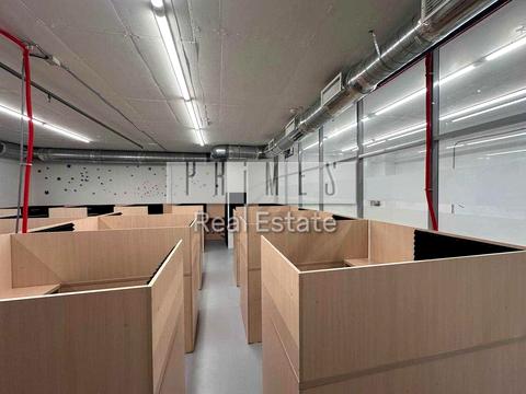 комерційна за адресою Дарницький бульв., 8-В