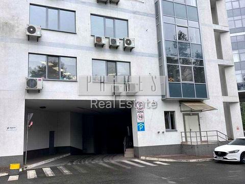 комерційна за адресою Дарницький бульв., 8-В