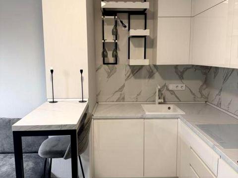 квартира за адресою Київ, Святослава Хороброго вул., (Будинок 6)